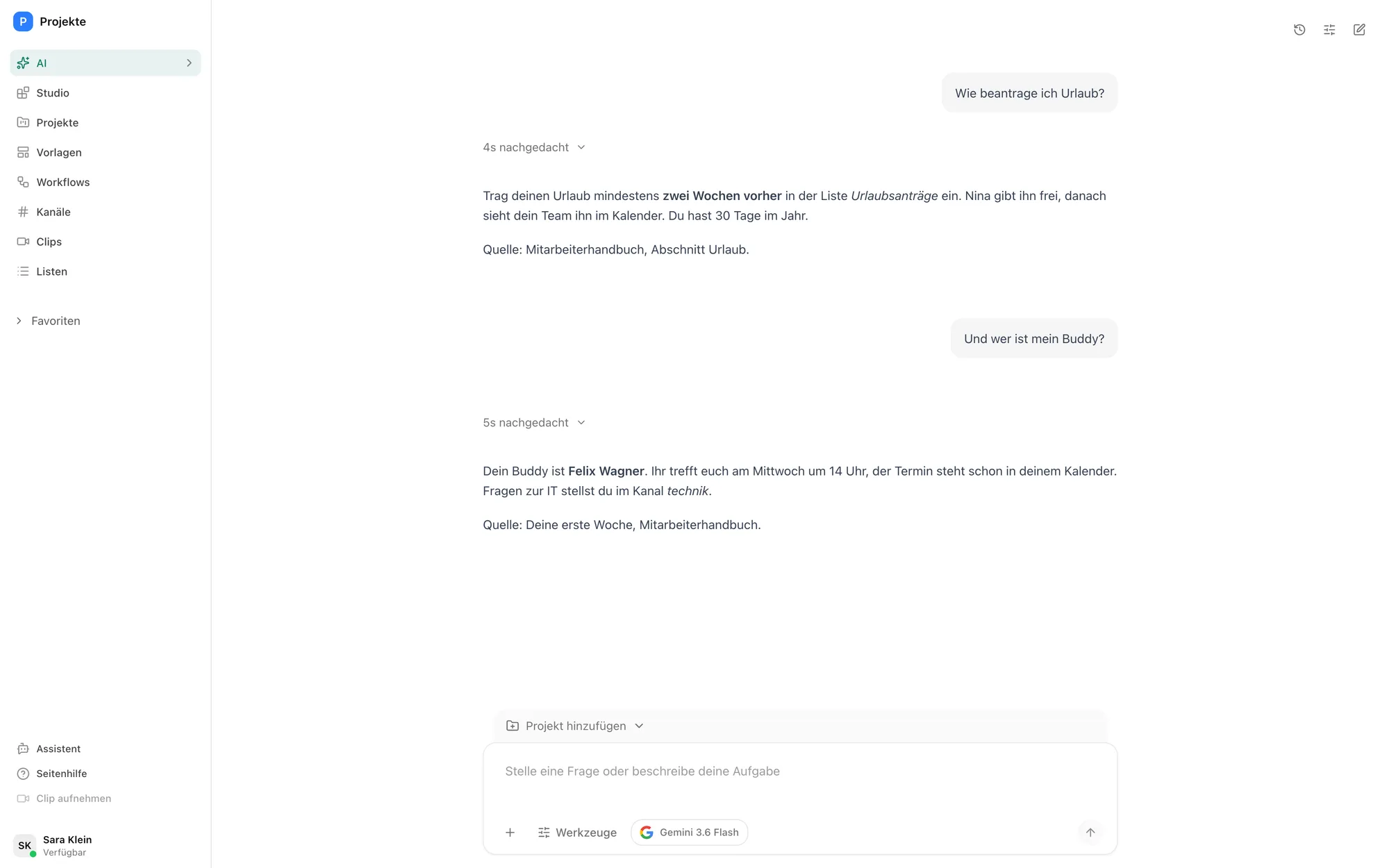 Chat mit dem Onboarding-Agenten im Pharen Hub: Fragen zu Urlaub und Buddy mit Antworten und Quellenangabe.